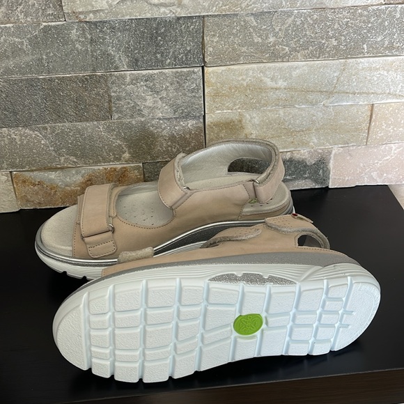 SANO By Mephisto Norine Women's Sandals - Picture 9 of 11